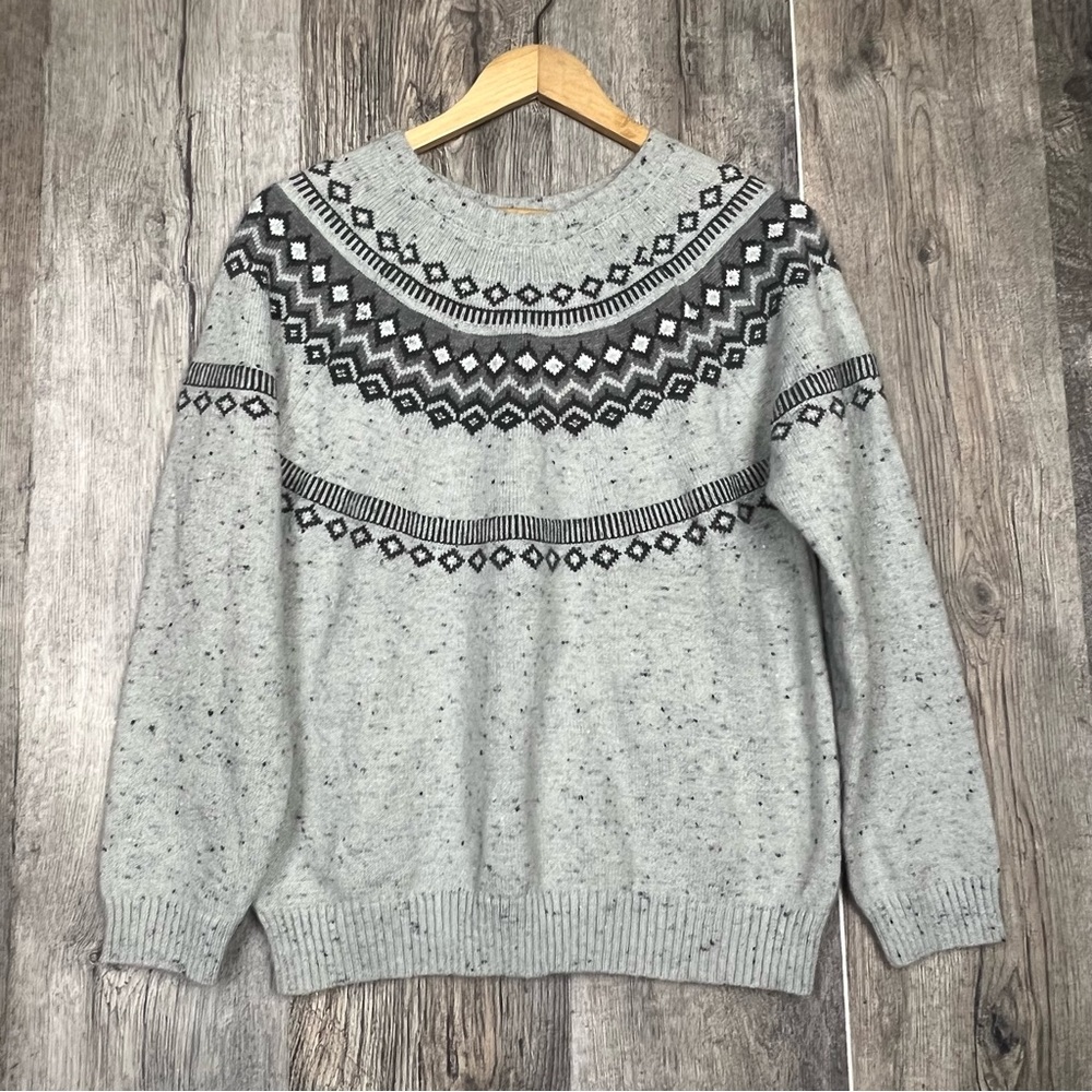 Weatherproof Gray Patterned Sweater